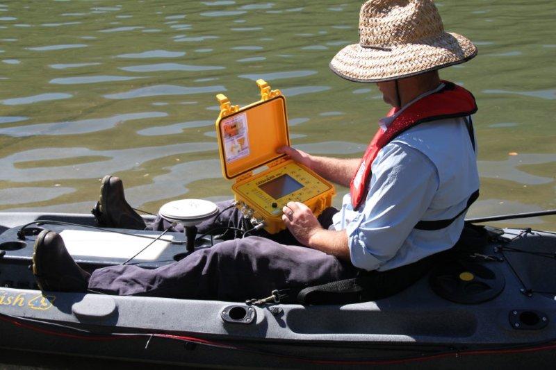 ceeducer-pro-on-kayak