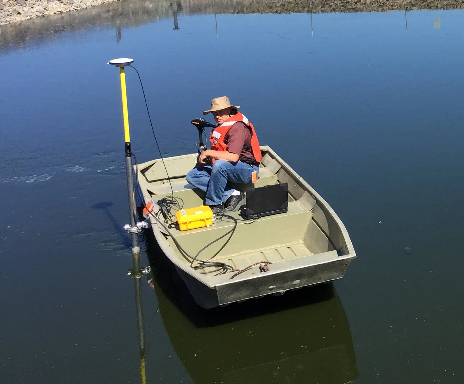 50 mm tube assembly with GNSS antenna clamped to a survey boat gunwale
