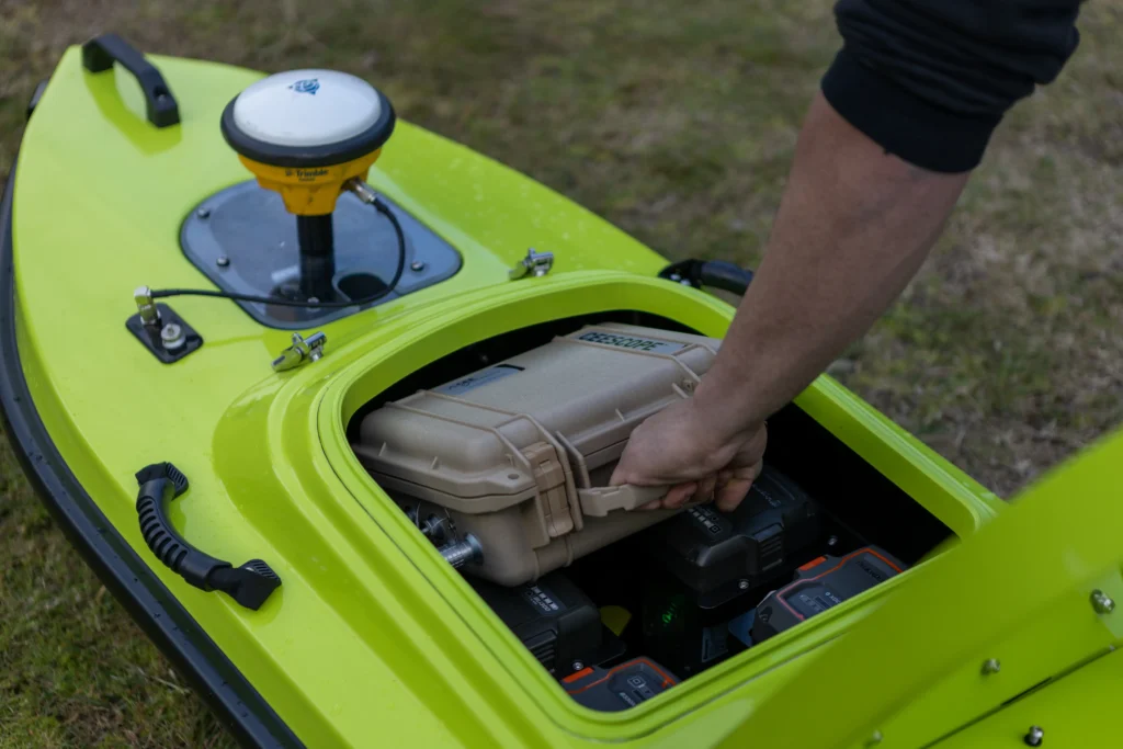 Your echo sounder drops straight in.
