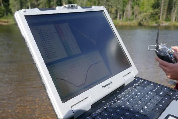 Rugged laptop showing a real time cross section elevation profile