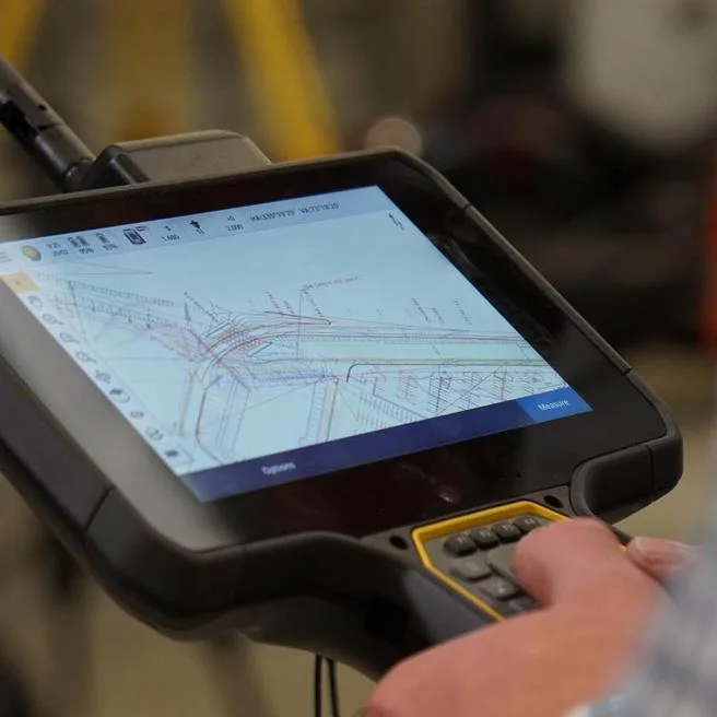 Trimble TSC7 data collector showing survey lines from the CEE-LINE