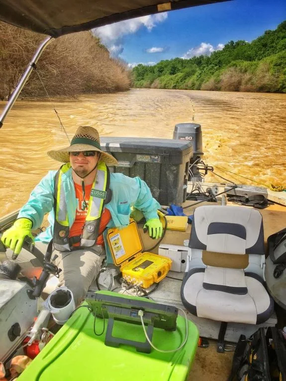 Featured image for “CEE ECHO™ and CEESCOPE™ used for USGS waterborne resistivity surveys”